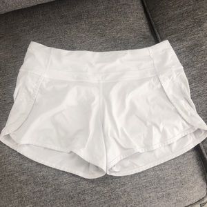 Lululemon white Speed Short size 6
